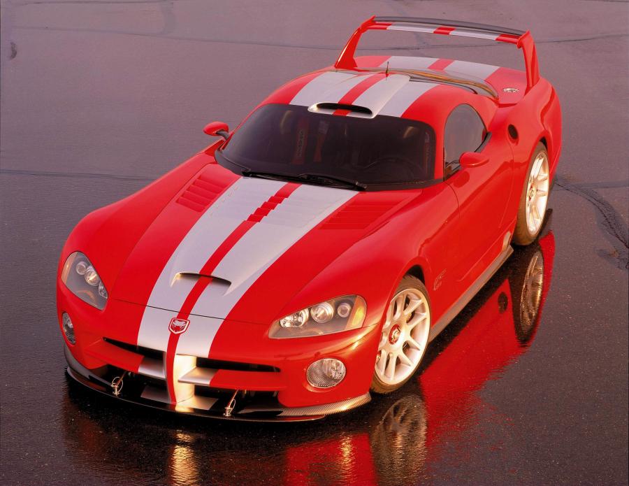 Dodge Viper GTS-R Concept 2000 года  (фото 2 из 10)